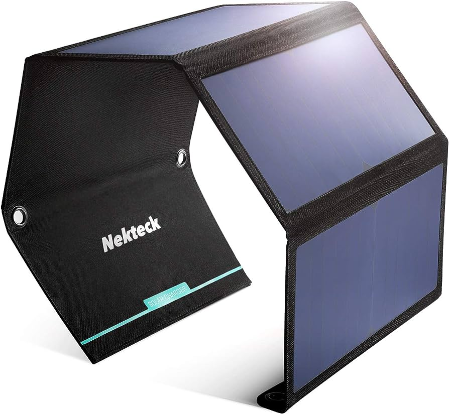 Best Solar-Powered Gifts for Thanksgiving - solar charger
